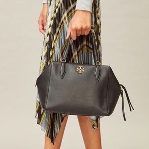NWT MSRP$498 Tory Burch Black Kira Pebbled Satchel